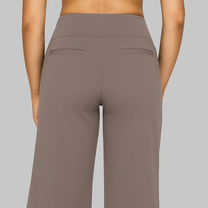 Tove – comfortable stretch trousers for every woman