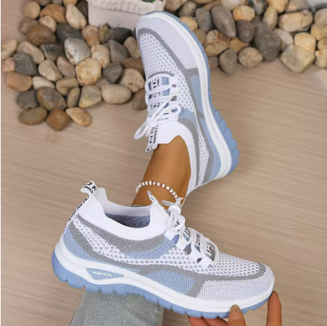 Nerina™ | Lightweight, comfortable trainers